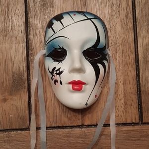 Ceramic mask